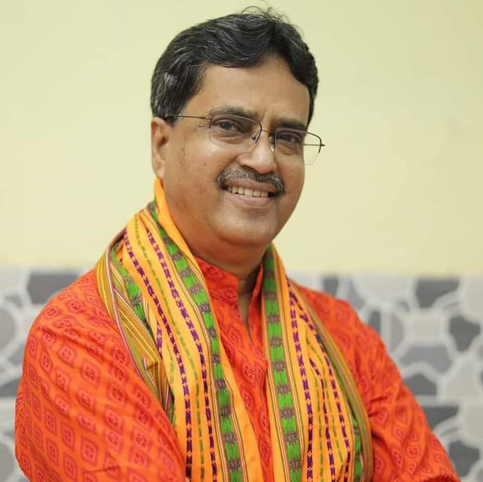 Prof. (Dr.) Manik Saha